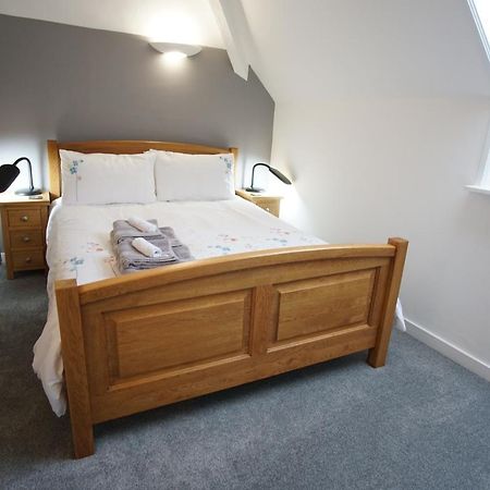 Stunning Central Exeter Apartment With Balcony And Fantastic View Exterior photo
